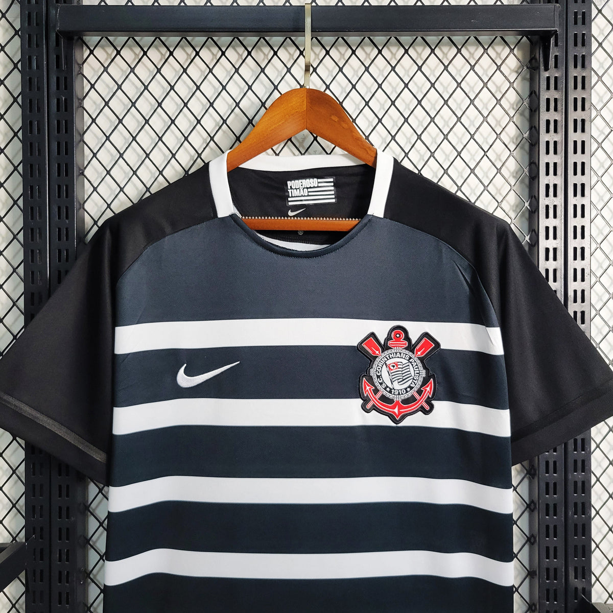 Camisa Corinthians Fora 14/15 - Versão Retrô Preta e Branca
