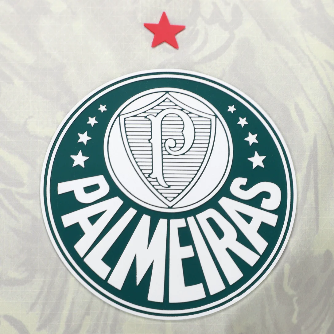 Camisa Palmeiras Mundial de Clubes 25/26 - Jogador Puma X Kidsuper Masculino - Bege e Verde