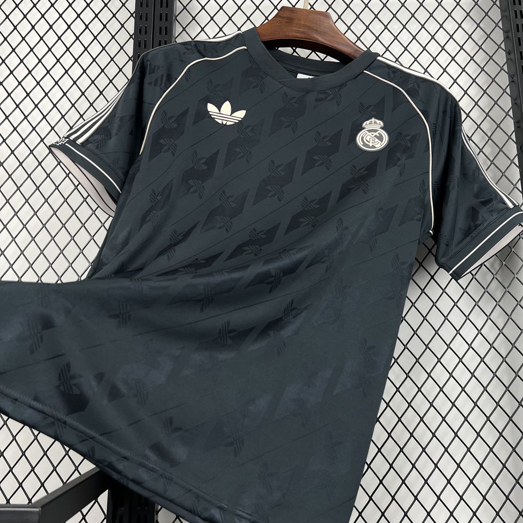 Camisa Real Madrid Edição Especial 24/25 - Adidas Torcedor Masculina Lançamento