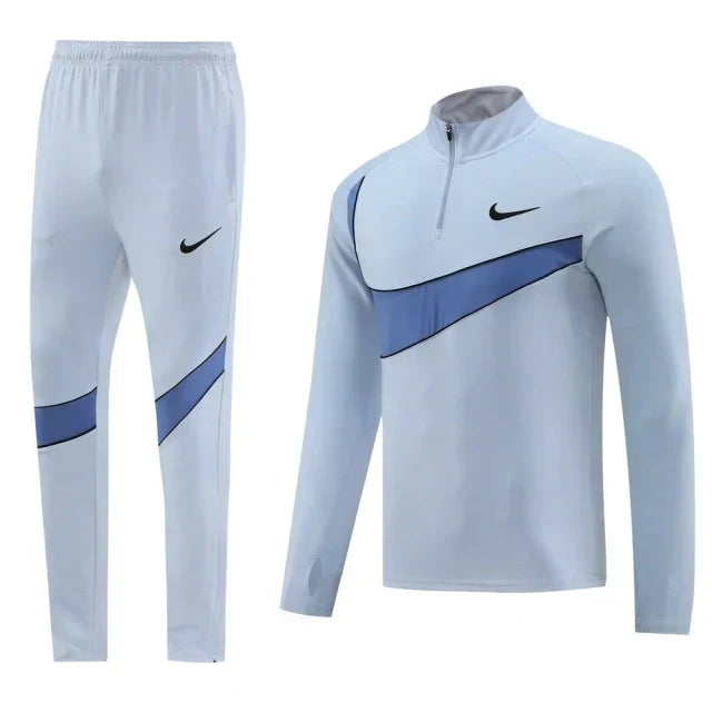 Conjunto Treino Nike Swoosh - Cinza