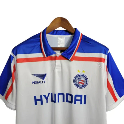 Camisa Bahia II 1998 Retrô masculina - Branca com detalhes em azul e vermelho